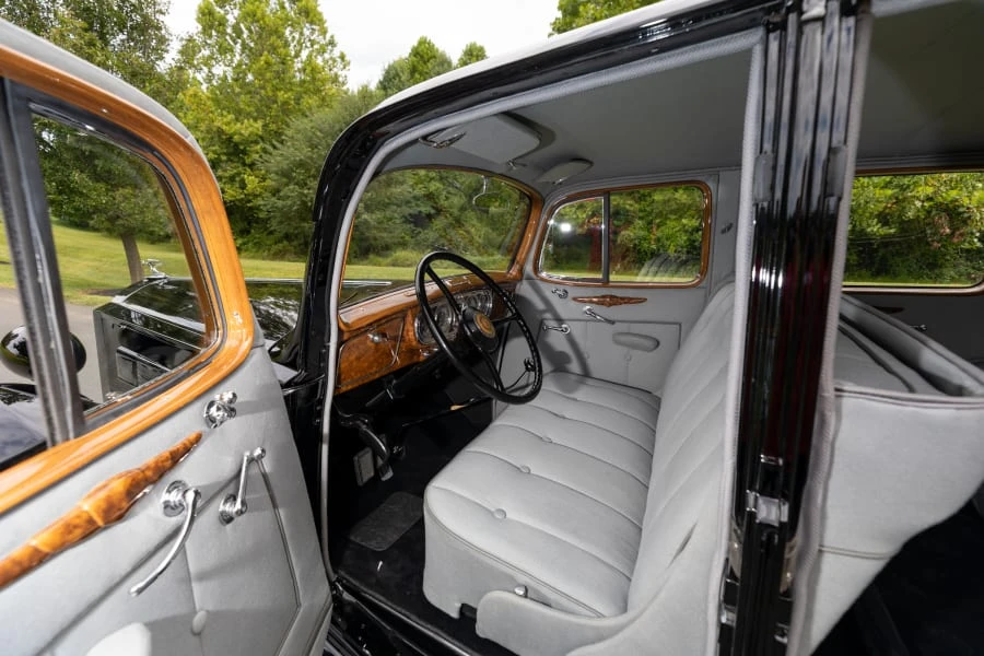 1937 Packard Eight - Image 26 of 31