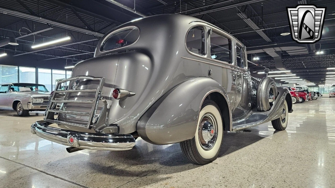 1937 Packard Eight - Image 5 of 12