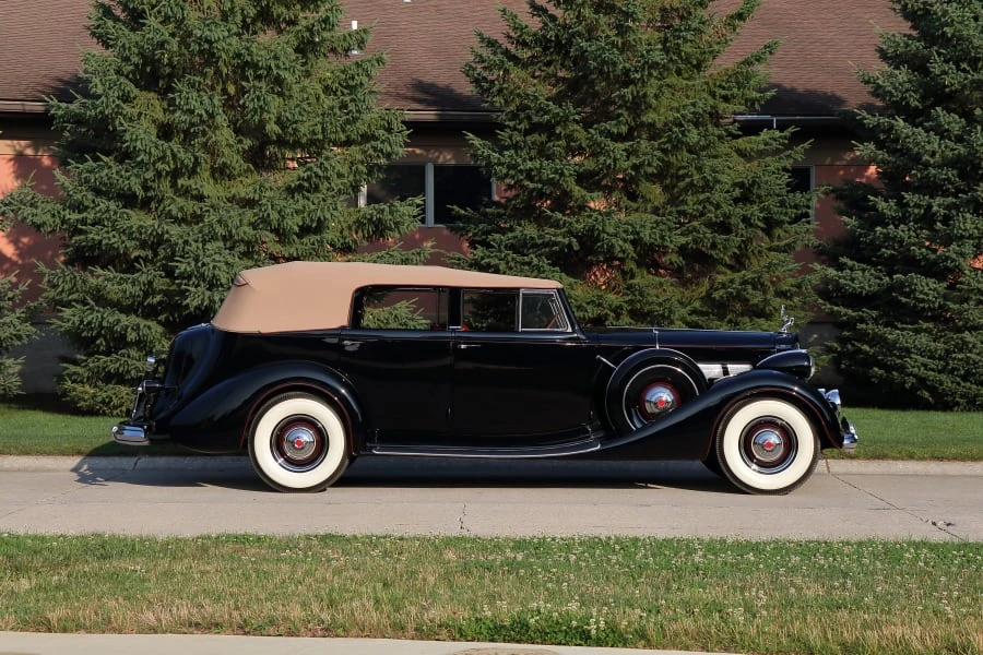1937 Packard Eight - Image 10 of 27