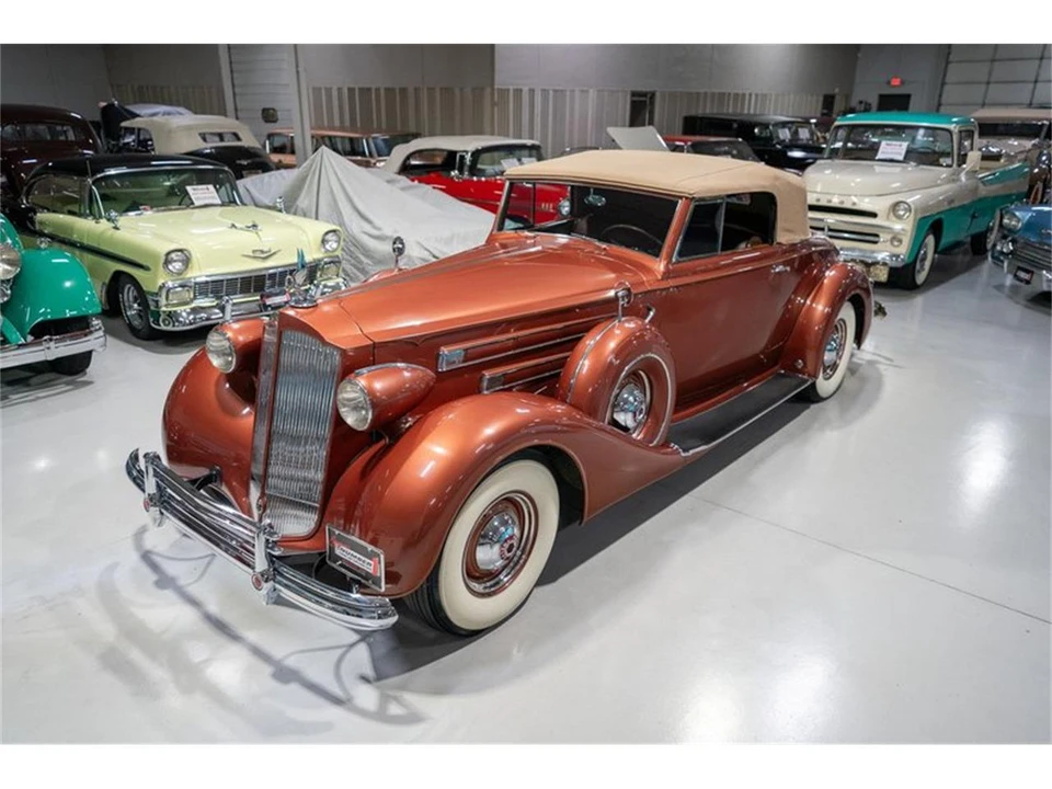 1937 Packard Twelve - Image 10 of 31