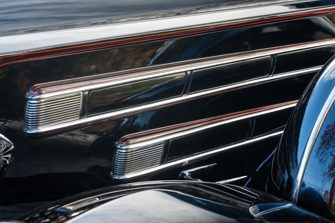 1937 Packard Twelve - Image 13 of 31