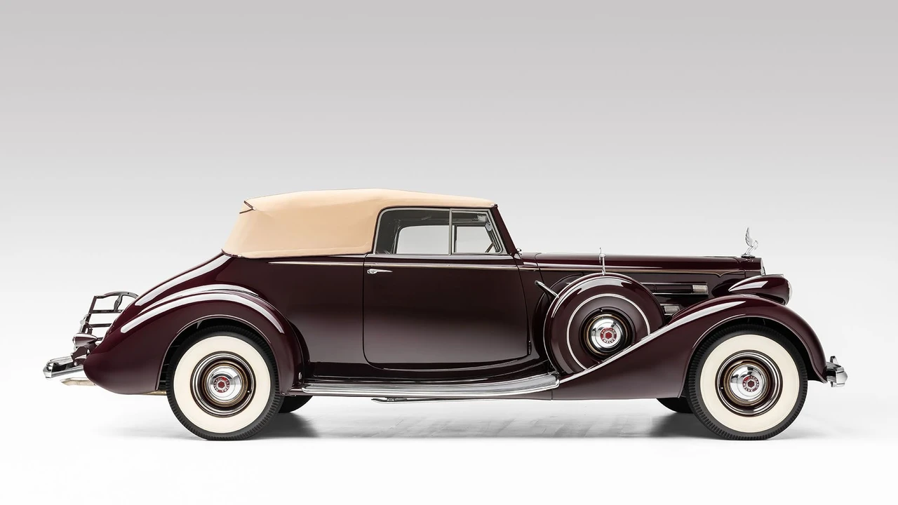 1937 Packard Twelve - Image 14 of 31