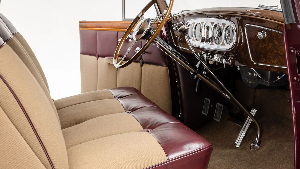 1937 Packard Twelve - Image 7 of 31
