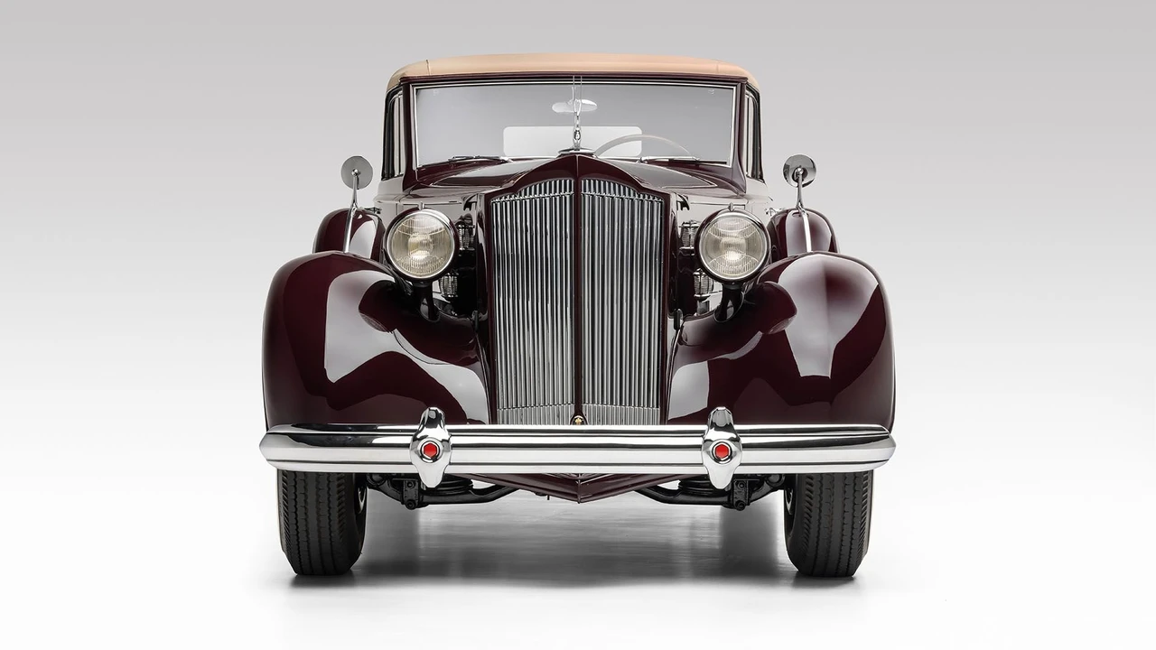 1937 Packard Twelve - Image 4 of 31