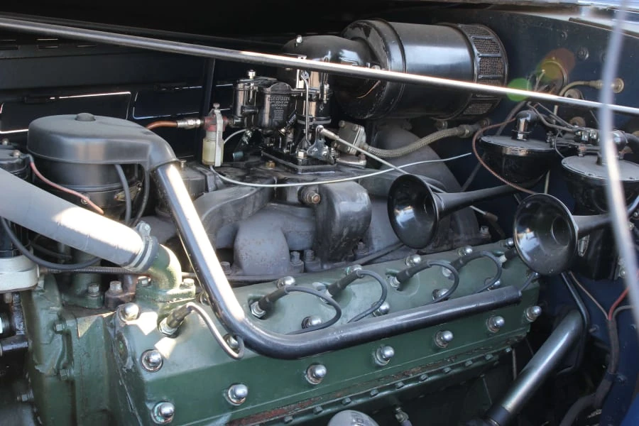 1937 Packard Twelve - Image 9 of 12