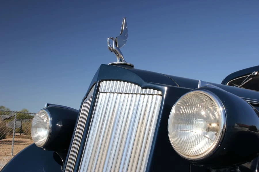 1937 Packard Twelve - Image 10 of 12