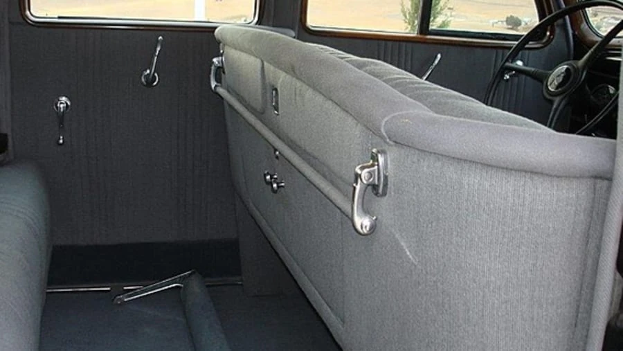 1937 Pierce-Arrow - Image 4 of 7
