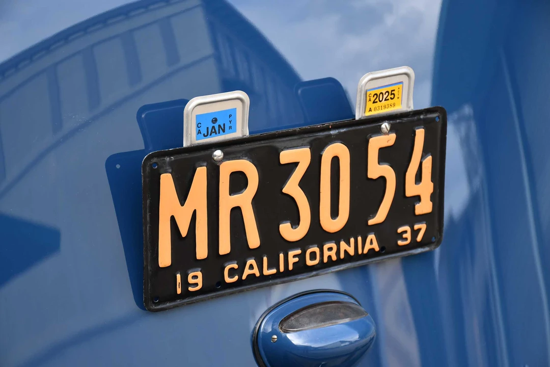 1937 Plymouth Deluxe & Special Deluxe - Image 11 of 31