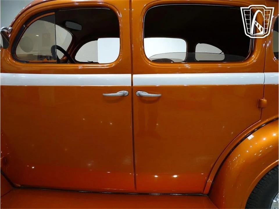 1937 Plymouth Deluxe & Special Deluxe - Image 30 of 31