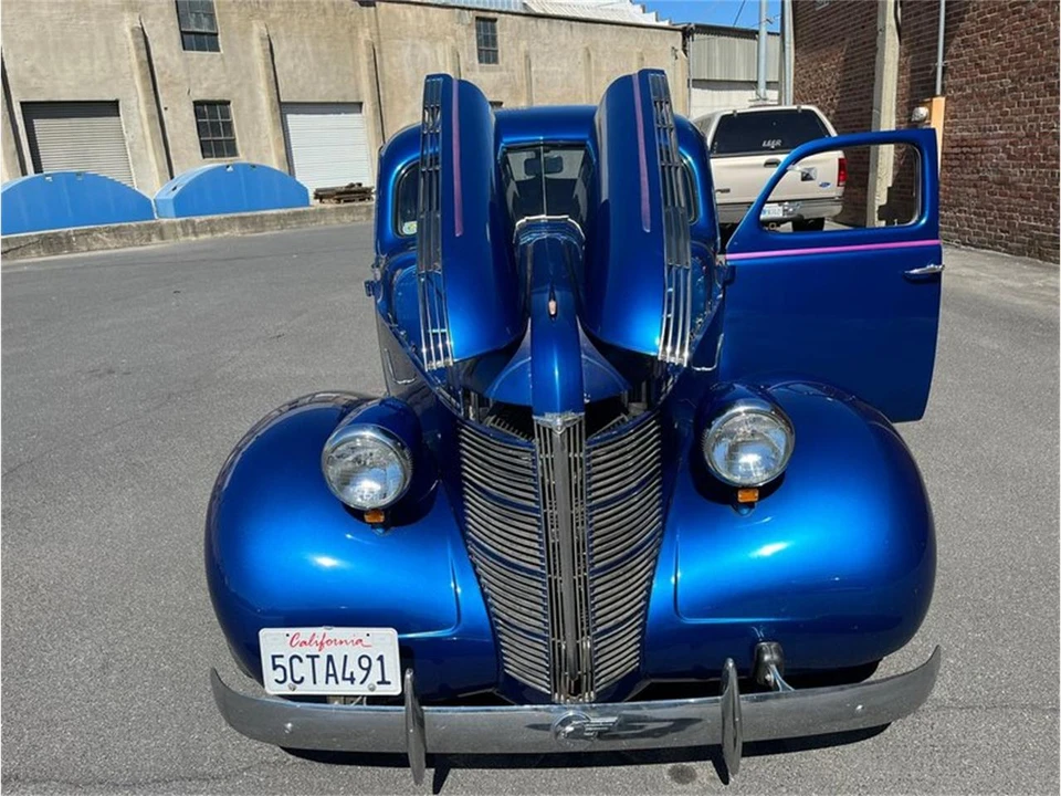 1937 Pontiac - Image 24 of 31