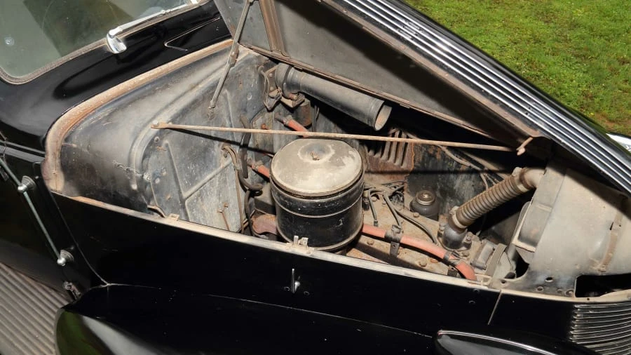1937 Pontiac - Image 7 of 17