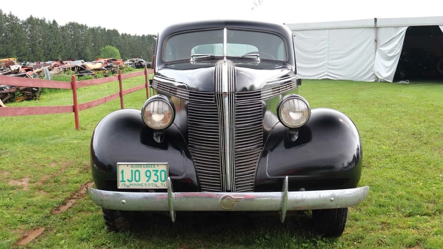 1937 Pontiac - Image 14 of 17