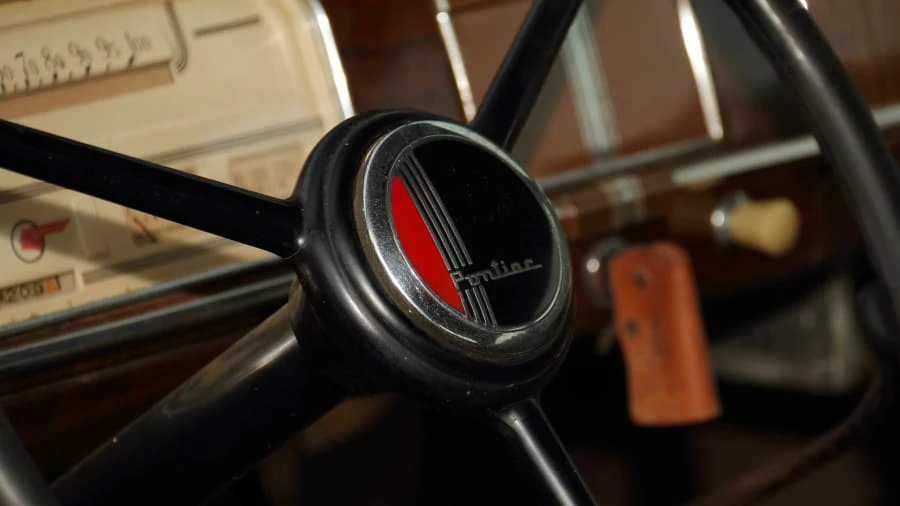 1937 Pontiac - Image 17 of 17
