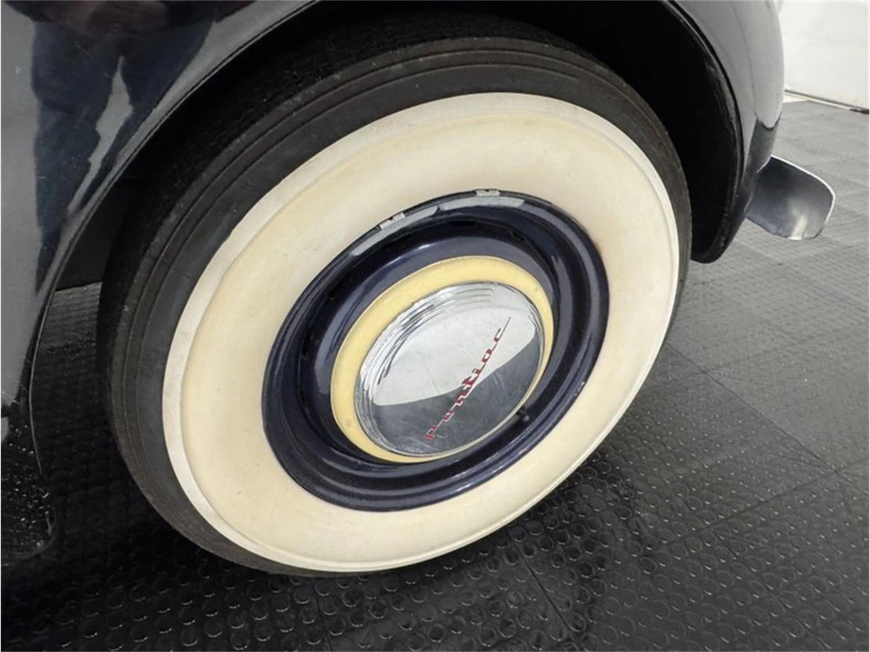 1937 Pontiac - Image 23 of 31