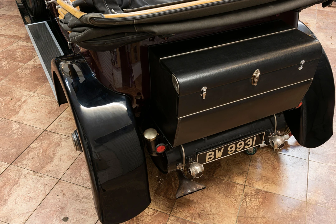 1937 Rolls-Royce Phantom III - Image 2 of 16