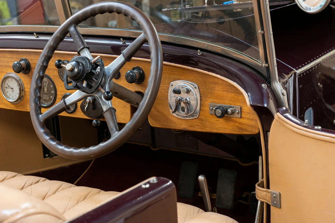 1937 Rolls-Royce Phantom III - Image 9 of 16