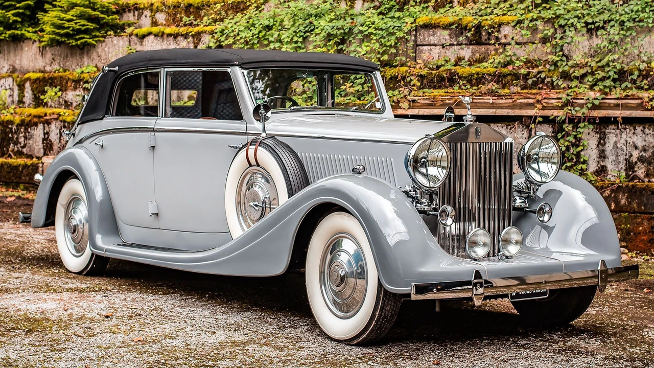 1937 Rolls-Royce Phantom III - Image 13 of 31