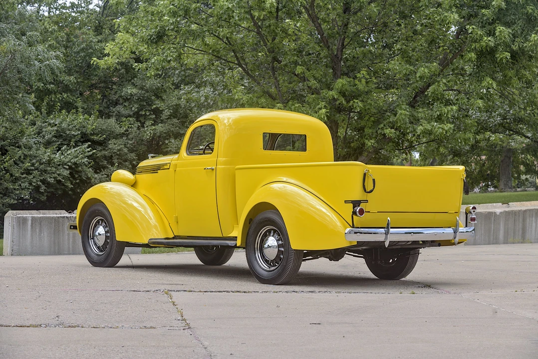 1937 Studebaker Champion - Image 9 of 31