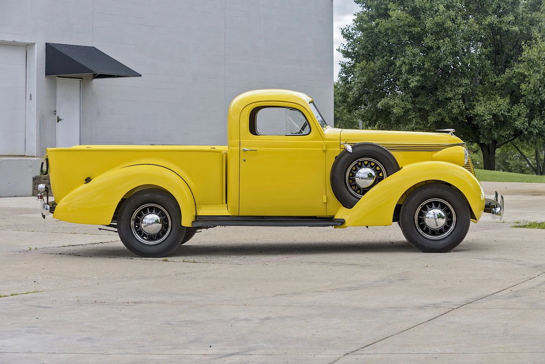 1937 Studebaker Champion - Image 5 of 31
