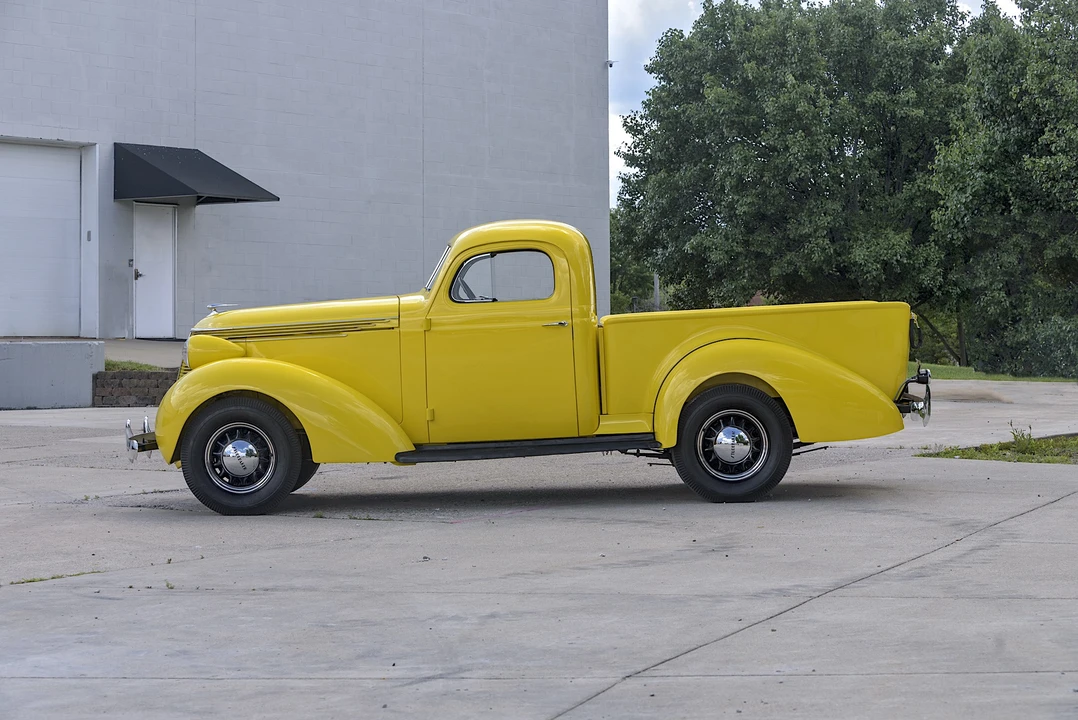 1937 Studebaker Champion - Image 11 of 31