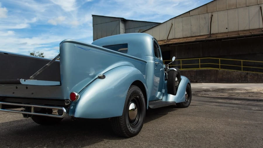 1937 Studebaker Commander - Image 13 of 20