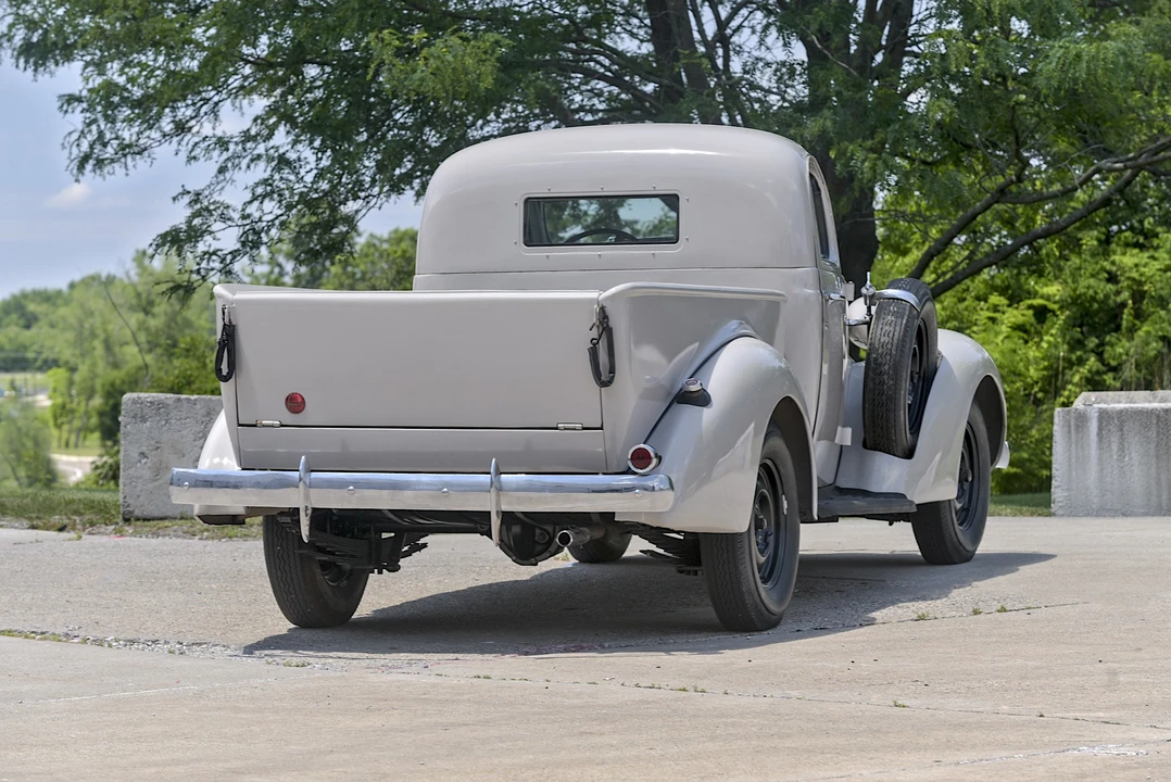 1937 Studebaker Champion - Image 9 of 31