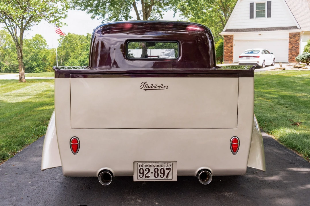 1937 Studebaker - Image 5 of 31