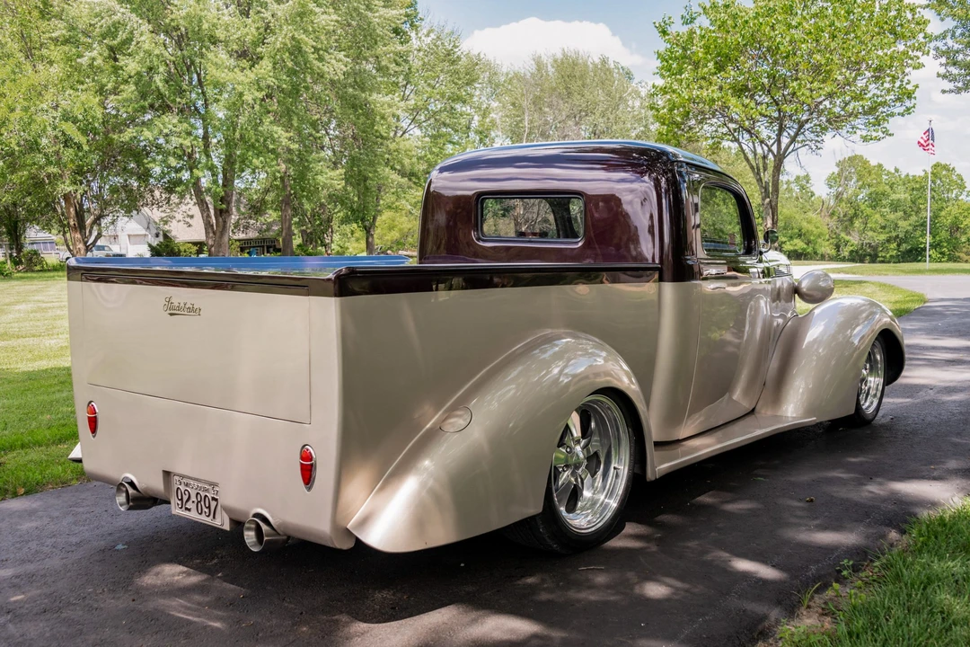 1937 Studebaker - Image 6 of 31