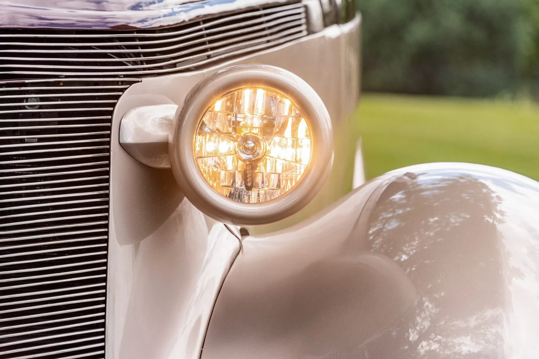 1937 Studebaker - Image 16 of 31