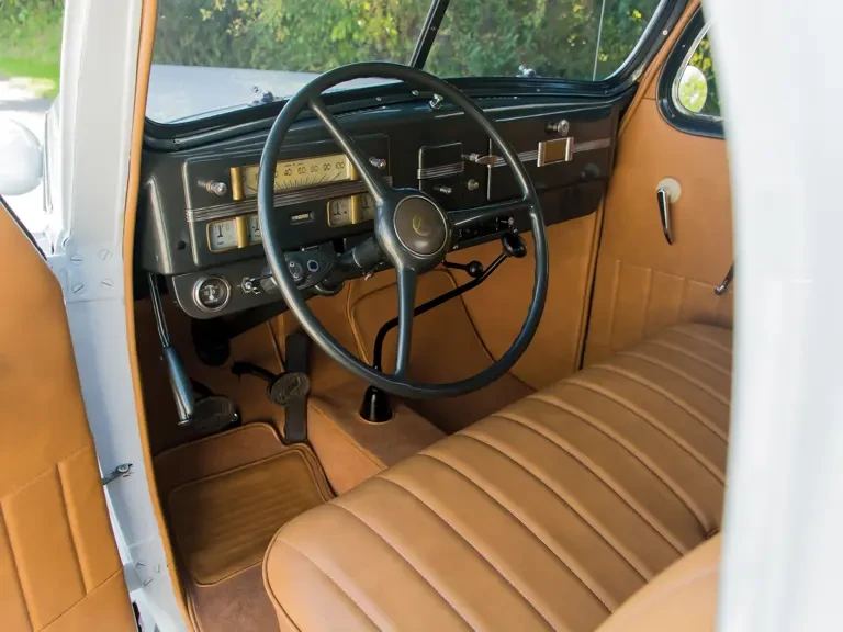 1937 Studebaker - Image 5 of 23