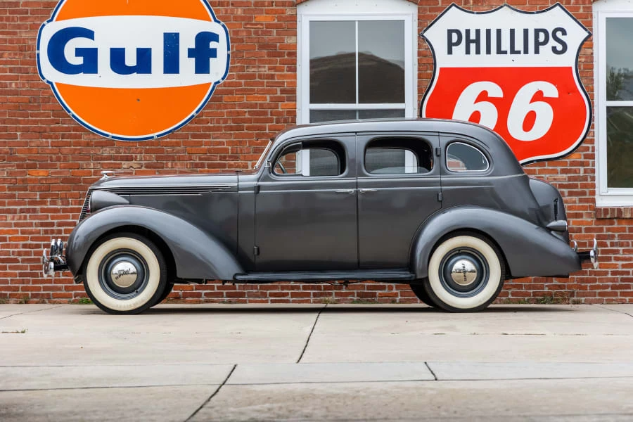 1937 Studebaker - Image 14 of 25
