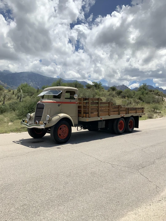 1937 Studebaker Commander - Image 3 of 31