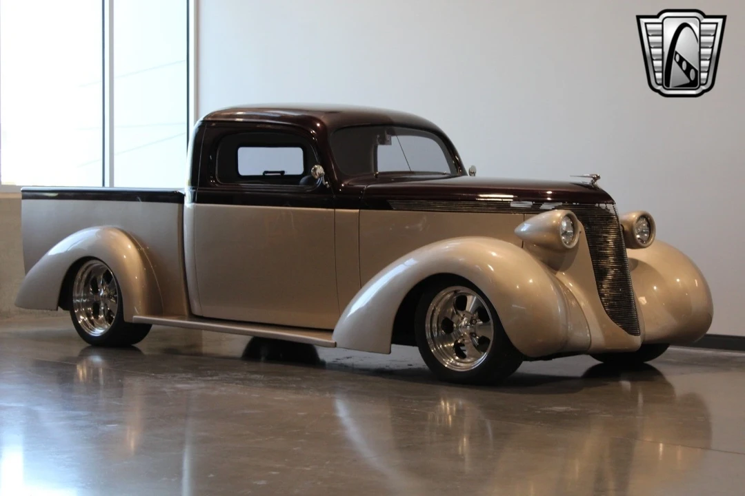 1937 Studebaker Commander - Image 15 of 21