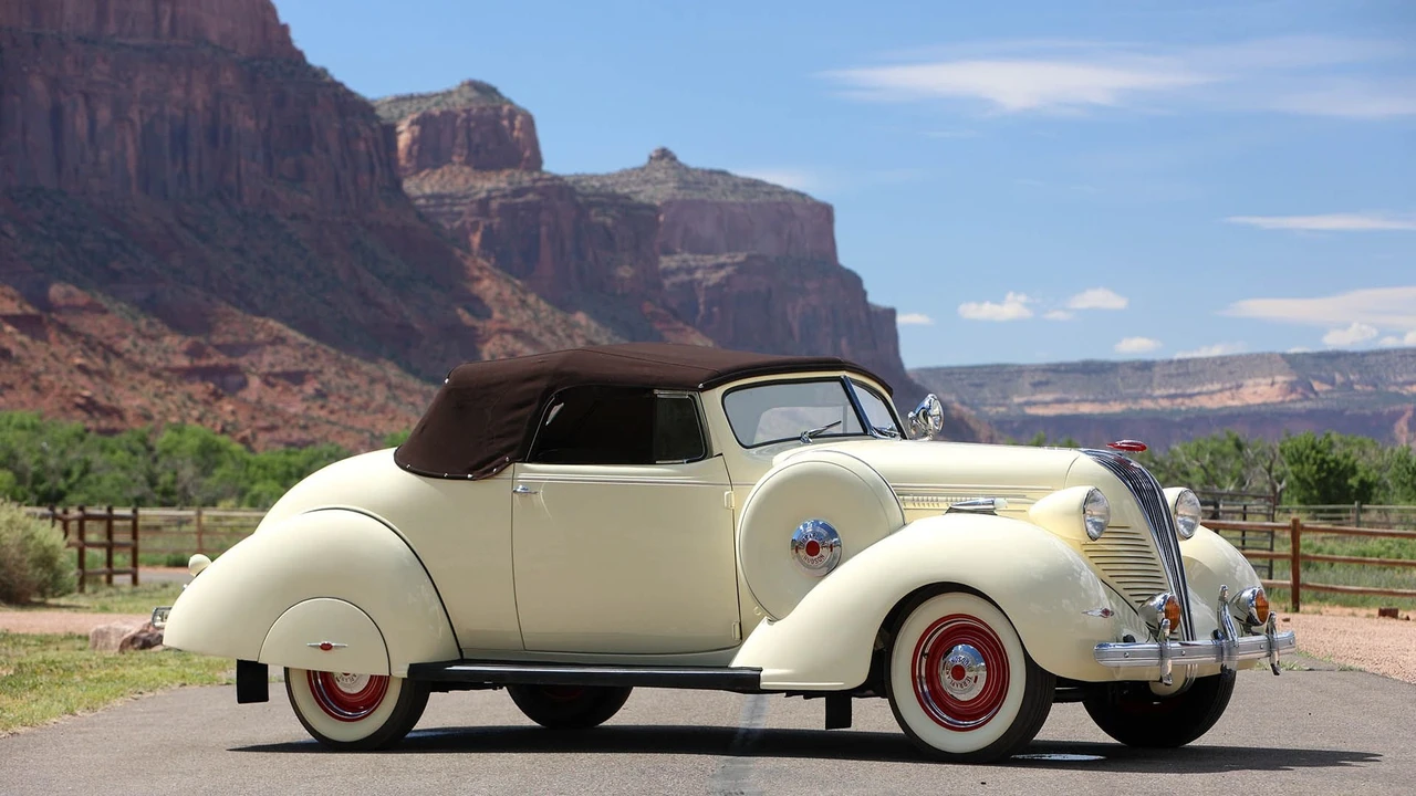 1937 Hudson Super Six - Image 16 of 31