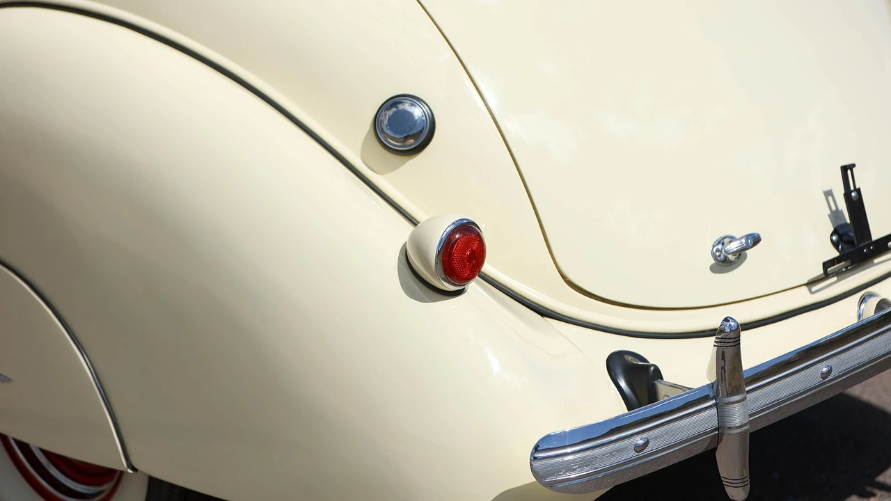 1937 Hudson Super Six - Image 31 of 31
