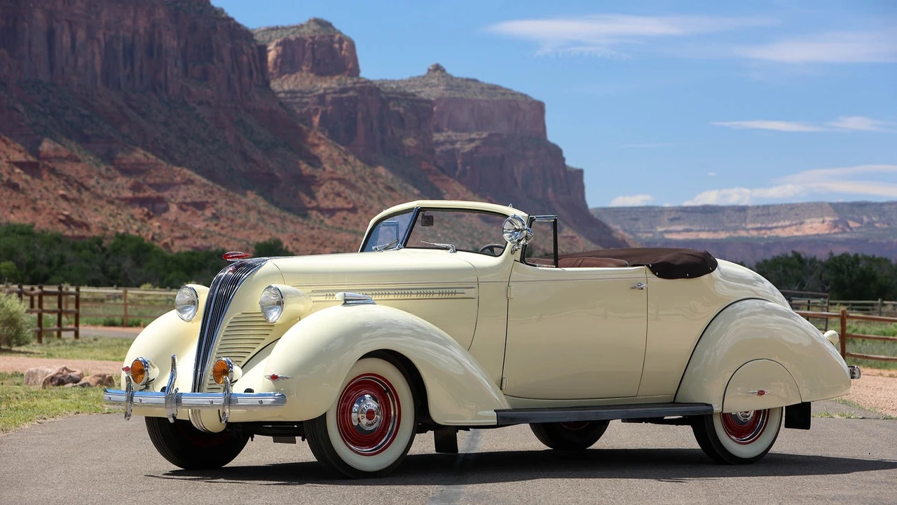 1937 Hudson Super Six - Image 6 of 31