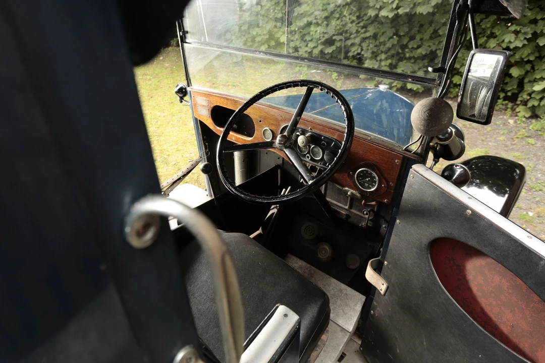 1938 Austin - Image 13 of 14