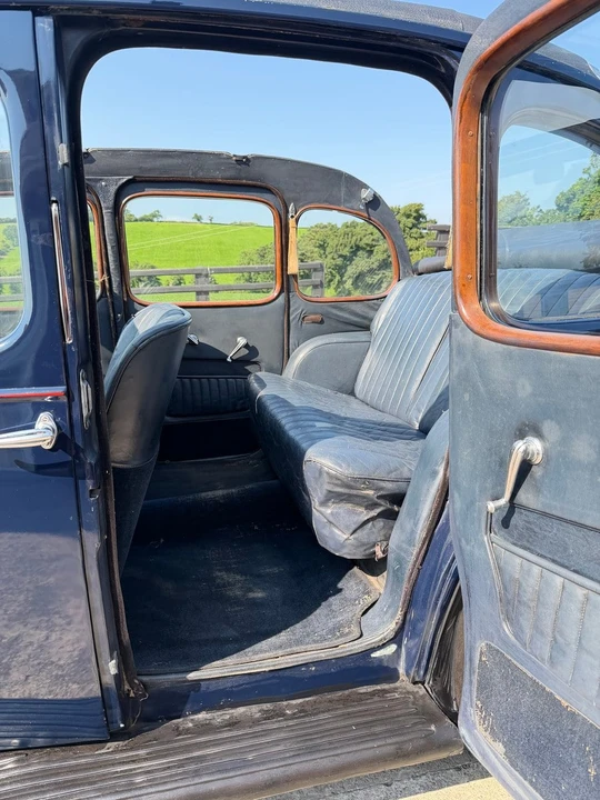 1938 Austin - Image 29 of 31