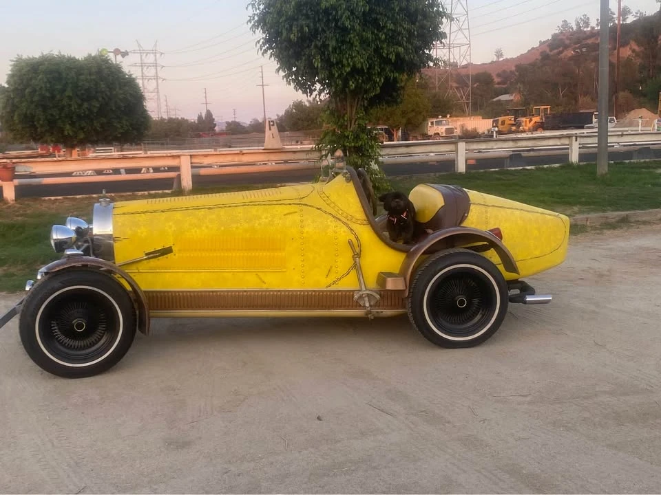 Bugatti - Image 5 of 8