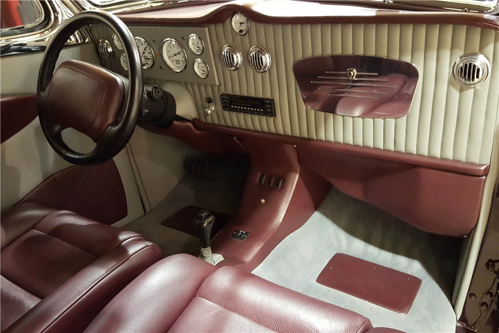 1938 Buick Century - Image 4 of 5