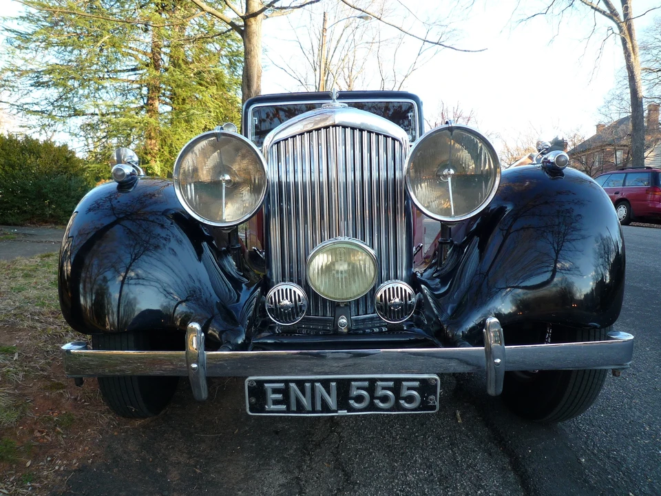 1938 Bentley 4 1/4 Litre - Image 4 of 31