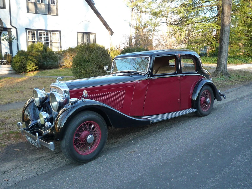 1938 Bentley 4 1/4 Litre - Image 2 of 31