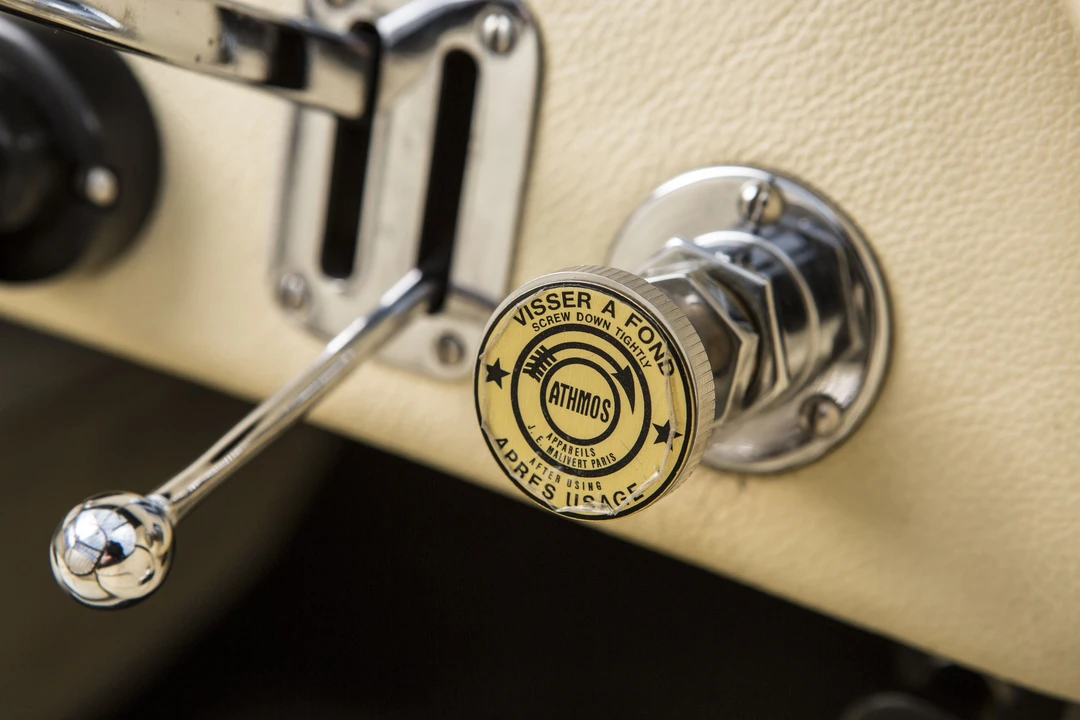 1938 Bugatti - Image 18 of 24