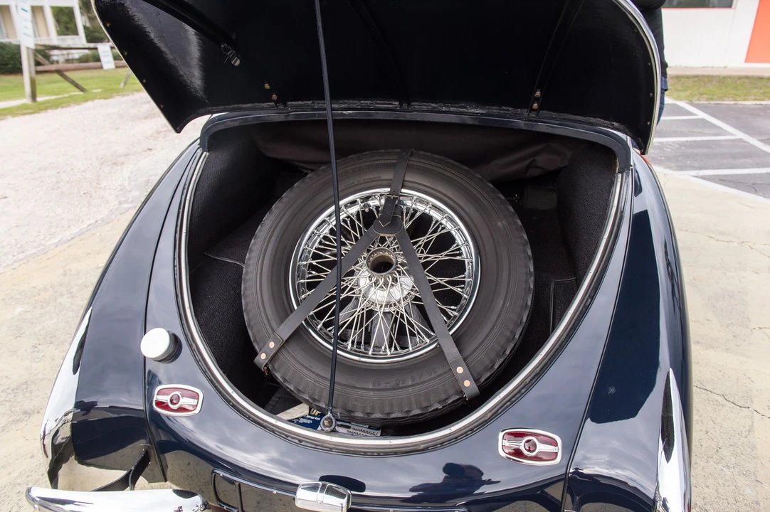 1938 Bugatti - Image 4 of 31