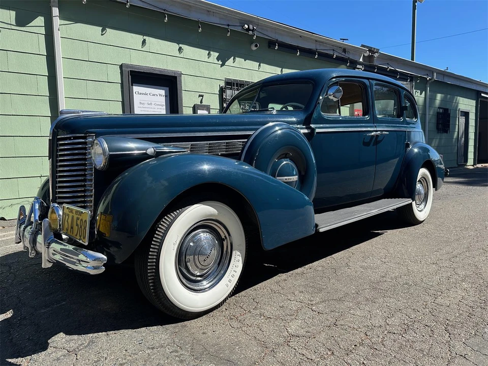 1938 Buick Century - Image 2 of 31