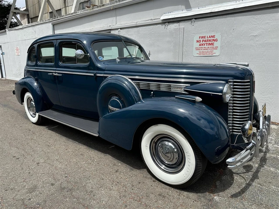 1938 Buick Century - Image 3 of 31