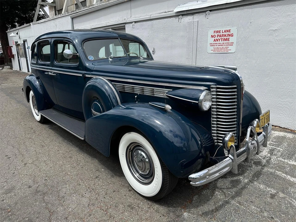1938 Buick Century - Image 6 of 31