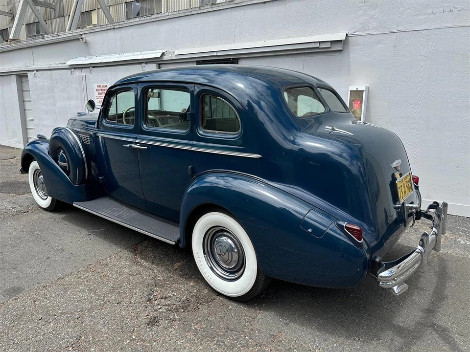 1938 Buick Century - Image 9 of 31