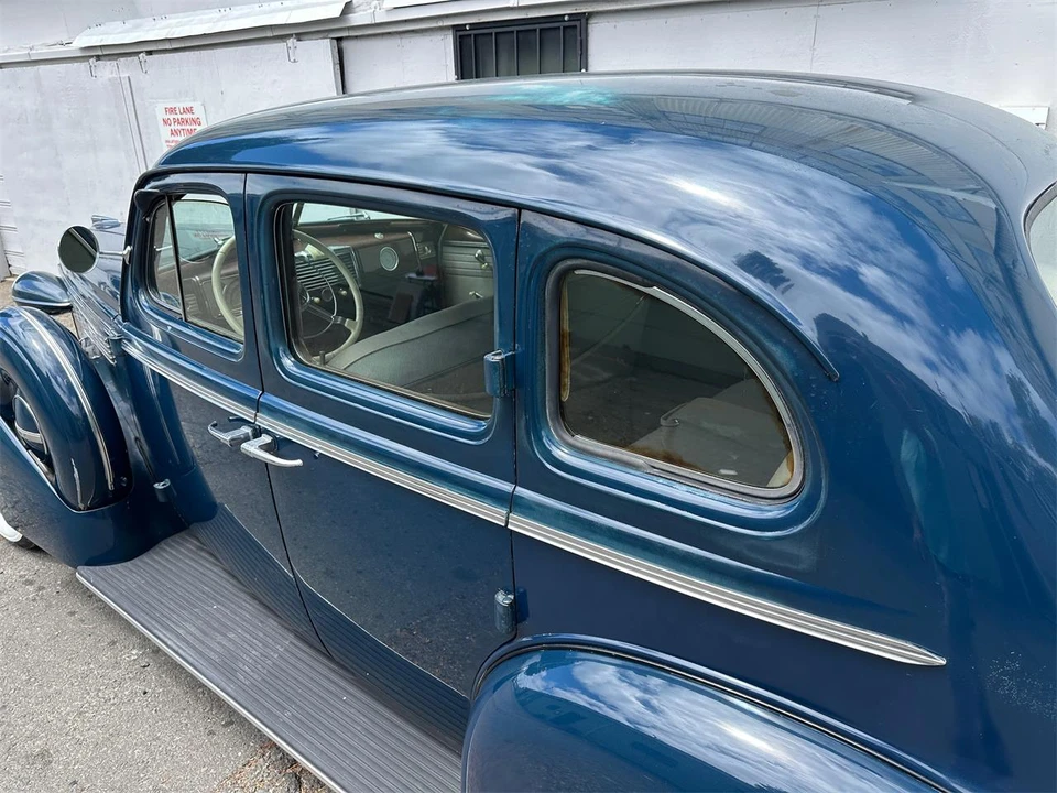 1938 Buick Century - Image 17 of 31