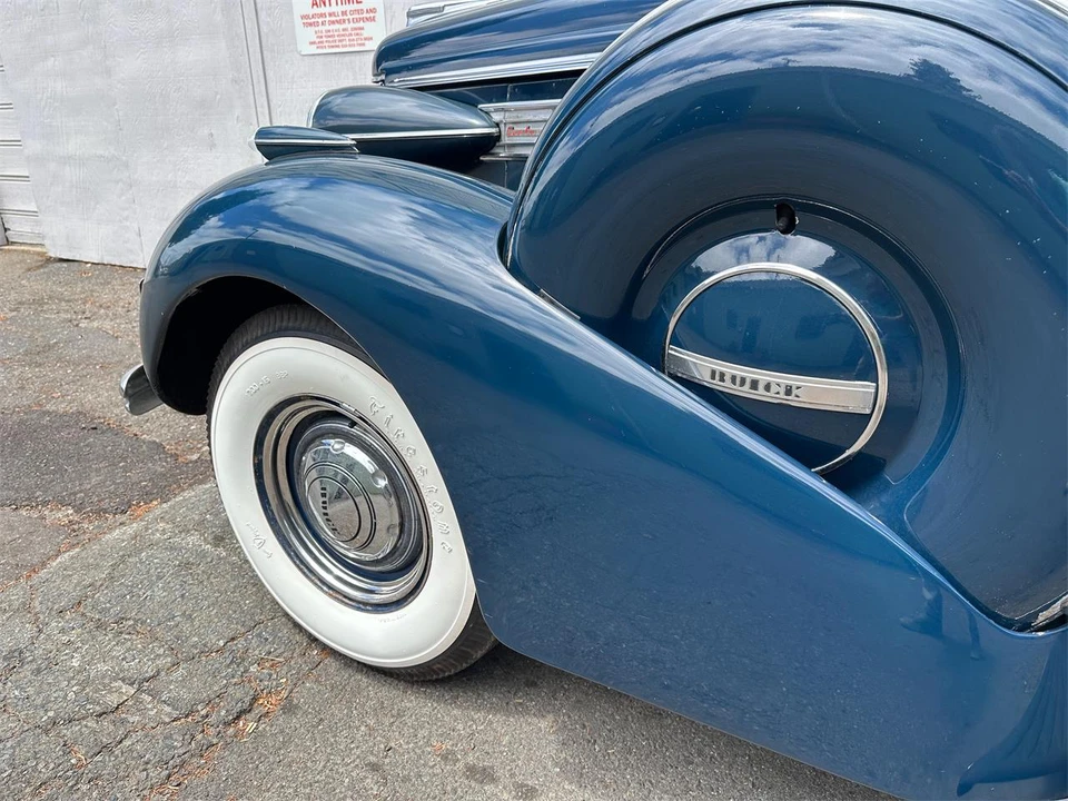 1938 Buick Century - Image 20 of 31